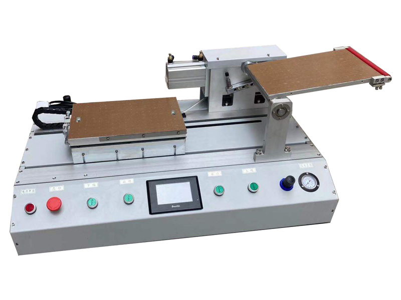 大尺寸G+F翻板贴合...